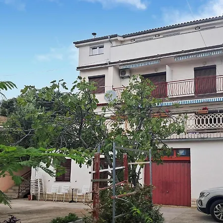 Gorgeous In With Wifi Daire